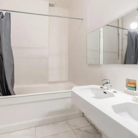 Appartement Un 3ch, 2sdb Exquis A Trocadero Tour Eiffel