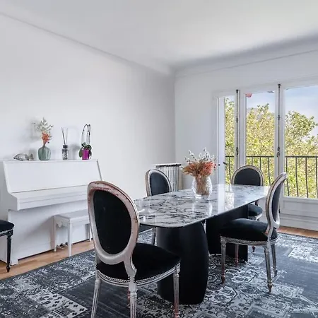 Appartement Un 3ch, 2sdb Exquis A Trocadero Tour Eiffel